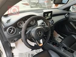 مرسيدس بنز CLA